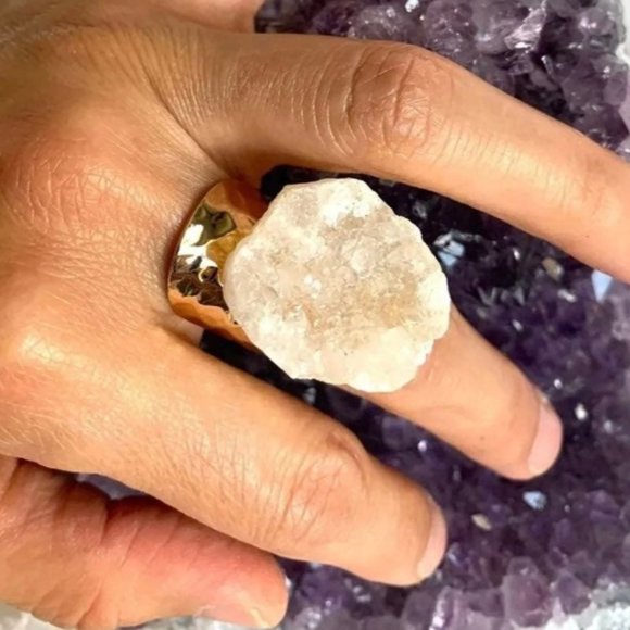 Celestial RAW Quartz Geode Ring - Picture 3 of 9